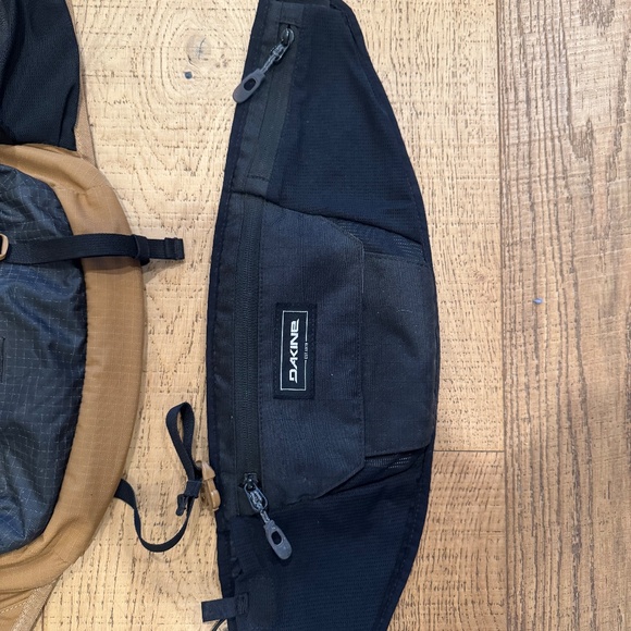 DAKINE Mountain Bike & Ski Bag BUNDLE - Picture 8 of 10